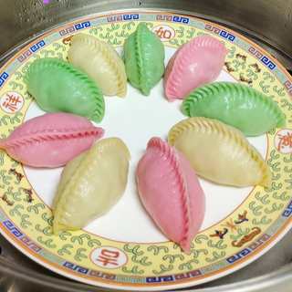 年夜宴多彩蒸饺