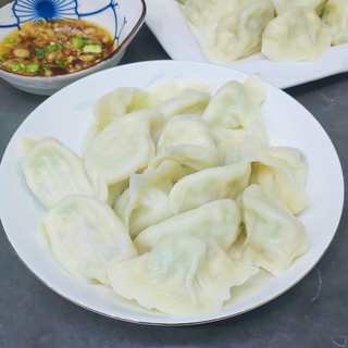 皮皮虾西葫芦水饺