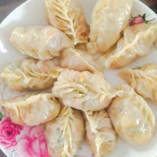 猪肉胡萝卜玉米饺子