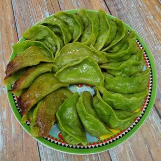 菠菜汁生煎饺
