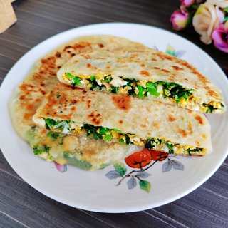 芥菜鸡蛋豆腐馅饼