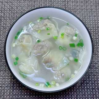 皮蛋肉馅云吞