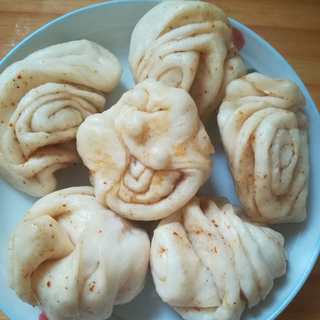 烤肉味花卷