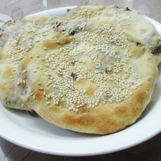 梅干菜肉末烤饼