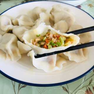 萝卜水饺
