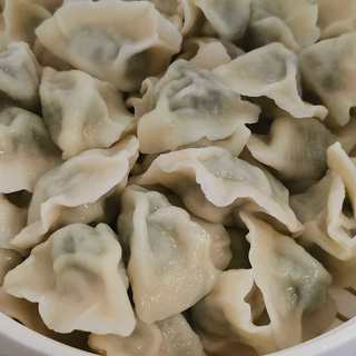 小白菜肉饺子