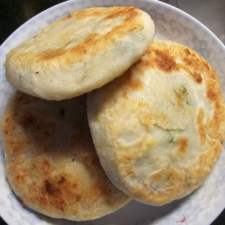 茴香鸡蛋馅饼