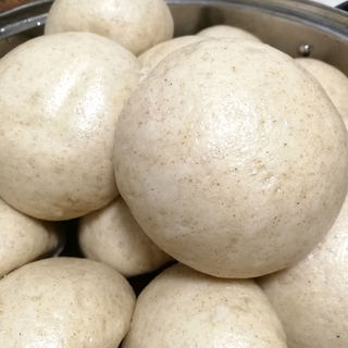 全麦馒头