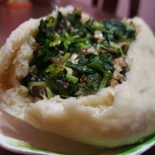 青菜香菇包子