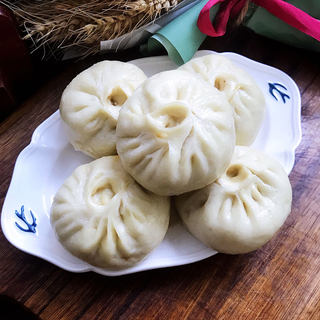 莲藕鲜肉包