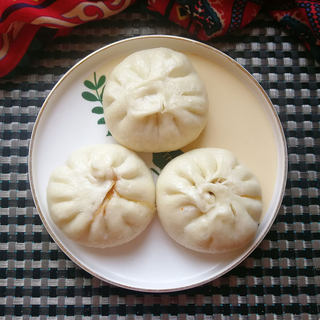 香辣猪肉白菜包