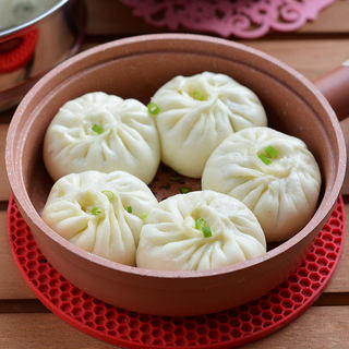 美味快手鸡蛋虾皮韭菜包子两吃