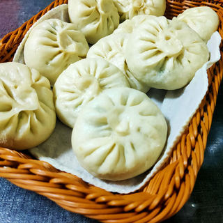 小白菜素包子