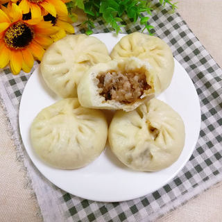 猪肉茄丁包子
