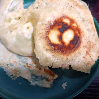 韭菜肉水煎包