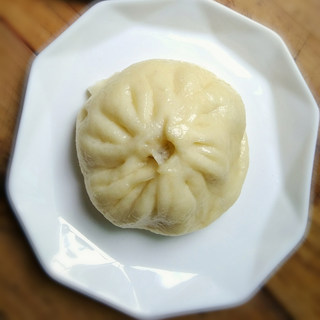猪肉小葱包子