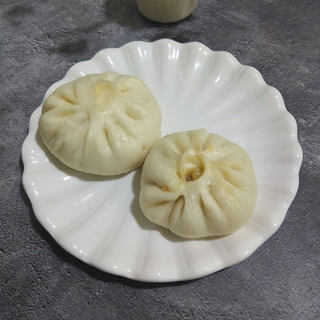 胡萝卜木耳素包子