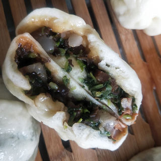白菜东坡肉包子