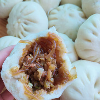粉条白菜猪肉包子