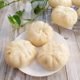 韭菜花粉丝鸡蛋包子
