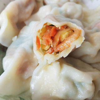 鸡蛋虾皮胡萝卜馅饺子