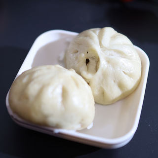 葱香肉包