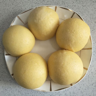 玉米面豆沙包