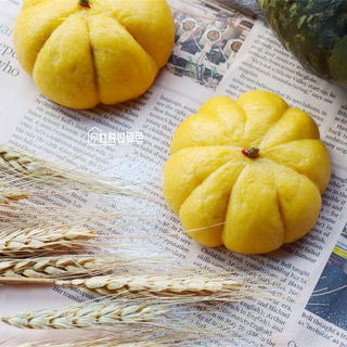 南瓜豆沙包