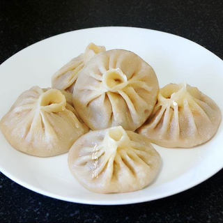 鸵鸟肉小笼灌汤包