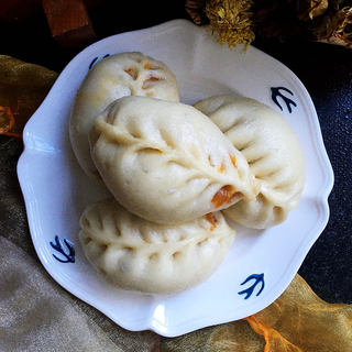 牛肉大葱萝卜包