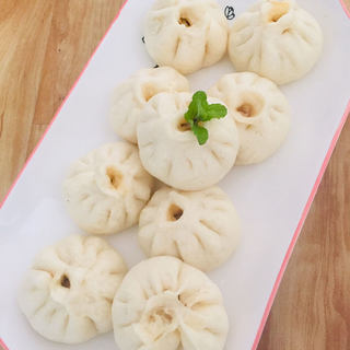 葱香肉包子