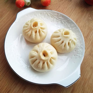 南瓜鸡蛋包子