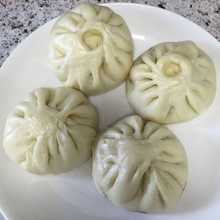 蒸包子