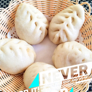 小葱鲜肉包