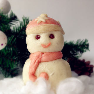 雪人豆沙包