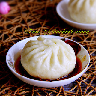 茄子辣椒肉包子