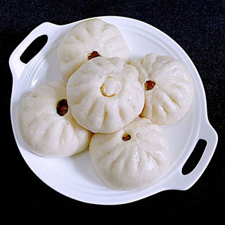 香菇红萝卜肉包子