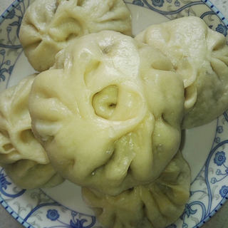 干豆角槐花肉包子