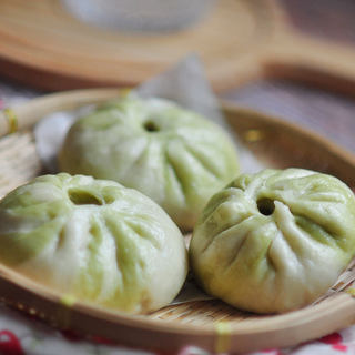 翡翠白玉包子