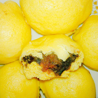玉米面豆沙包