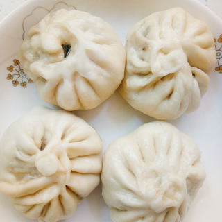 香菇瘦肉包子