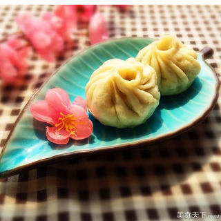 猪肉茴香包子