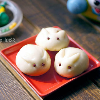 白兔豆沙包