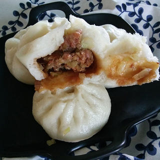 圆白菜猪肉包子
