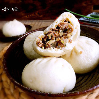 酸菜牛肉包