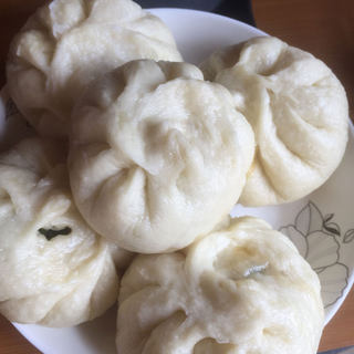蒸包子