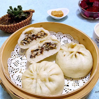 #御寒美食#香菇鲜肉包