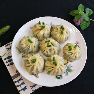 牛肉荠菜煎包