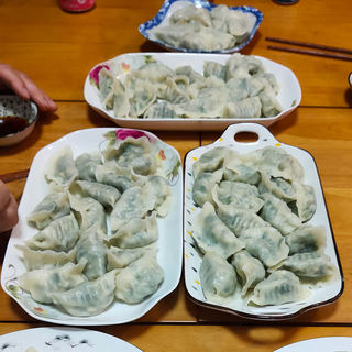 虾仁菠菜三鲜水饺