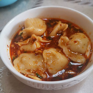 酸汤水饺